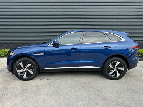 Used 2023 Jaguar F-PACE S image 2