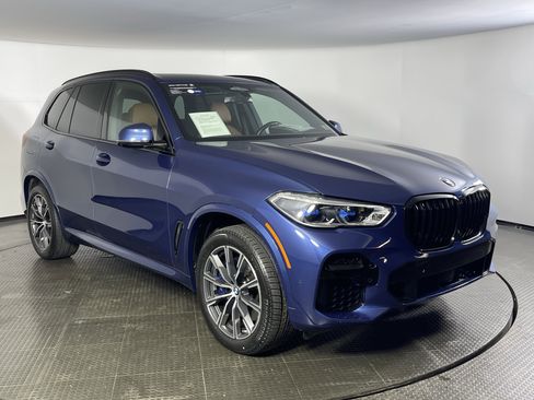 Certified 2023 BMW X5 M50i w/ Executive Package image 3