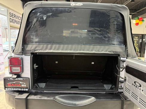 Used 2013 Jeep Wrangler Sport image 33