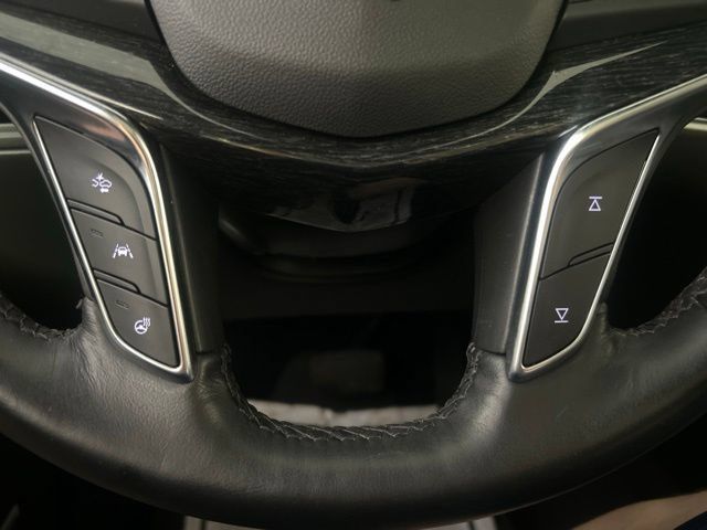 Used 2023 Cadillac XT5 Premium Luxury AWD/4WD image 17