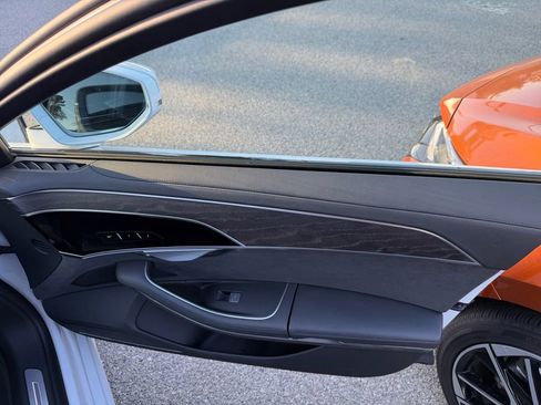 Used 2023 Audi A8 L 3.0T w/ Luxury Package image 28