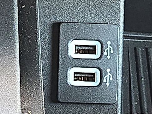 Used 2018 Ford F150 XLT w/ Equipment Group 302A Luxury image 30