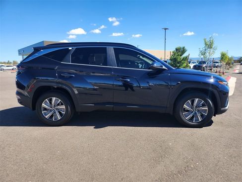 Certified 2022 Hyundai Tucson Blue image 3