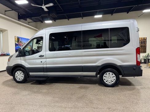 Used 2018 Ford Transit 250 148 Medium Roof image 9