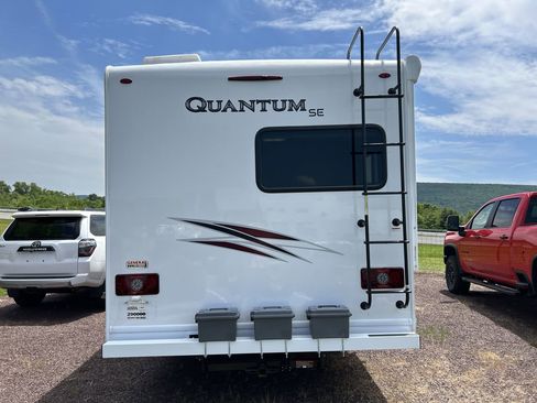 Used 2023 Chevrolet Express 3500 w/ RV Package RWD image 4
