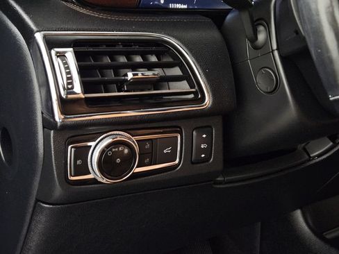 Used 2019 Lincoln Navigator Reserve w/ Cargo Package AWD/4WD image 20