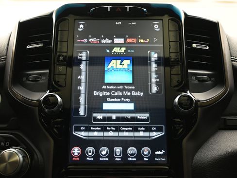Used 2020 RAM 1500 Rebel w/ Rebel Level 2 Equipment Group AWD/4WD image 29
