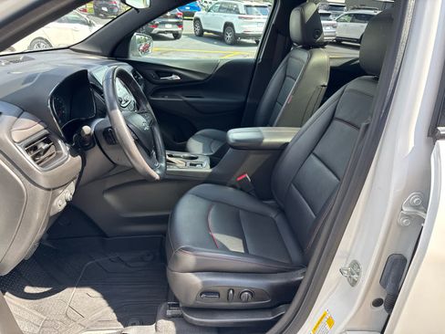 Used 2022 Chevrolet Equinox RS w/ RS Leather Package AWD/4WD image 18