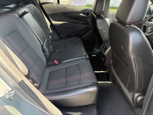 Used 2023 Chevrolet Equinox RS AWD/4WD image 16