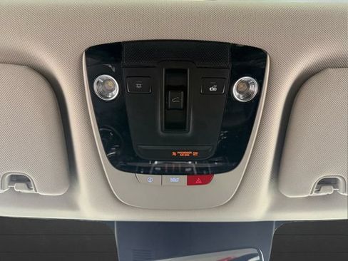 Certified 2023 Kia Sorento SX AWD/4WD image 30