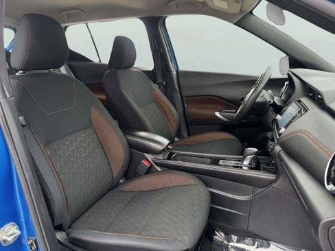 Used 2023 Nissan Kicks SR FWD image 49