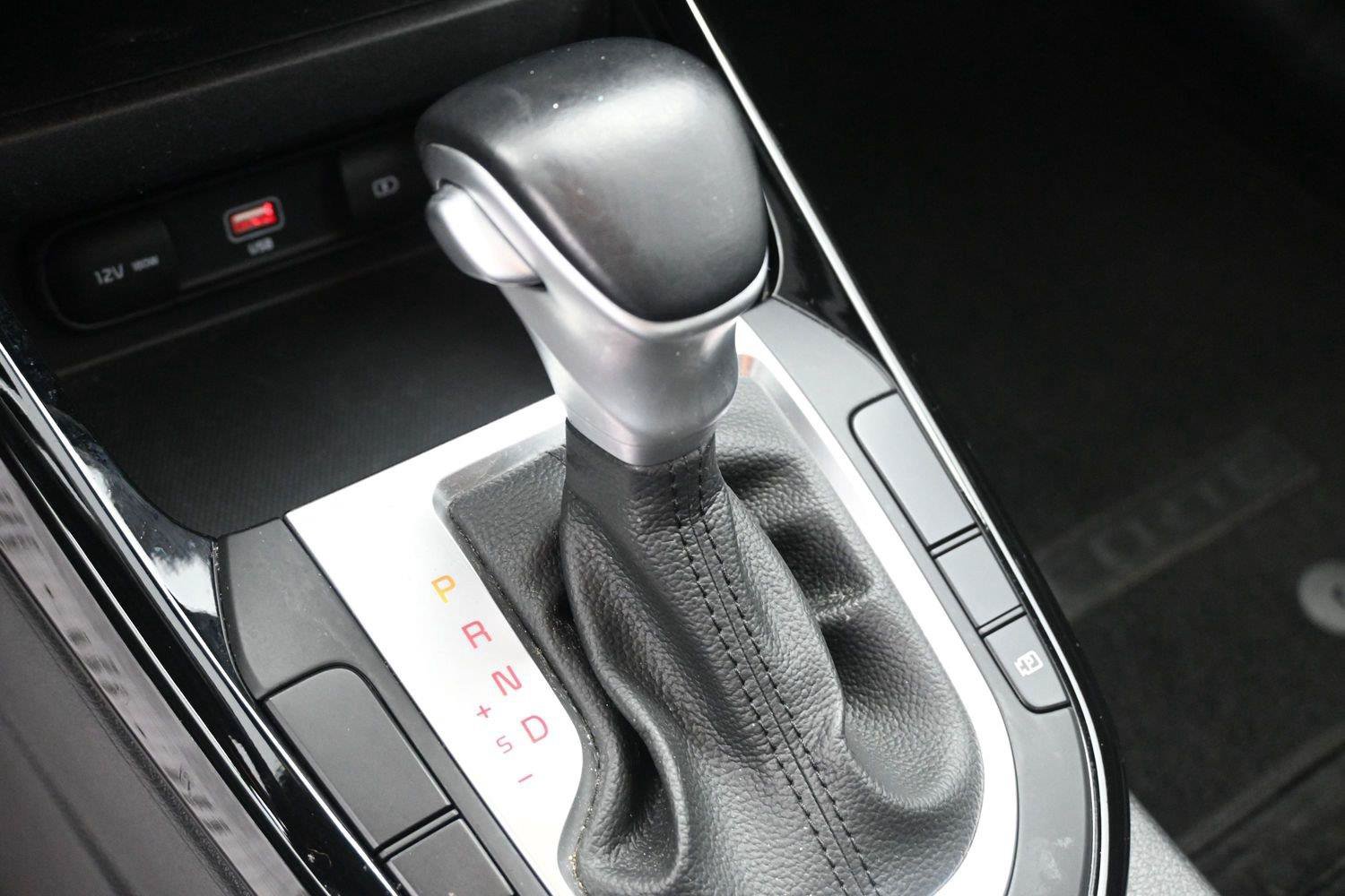Used 2023 Kia Forte GT-Line FWD image 6