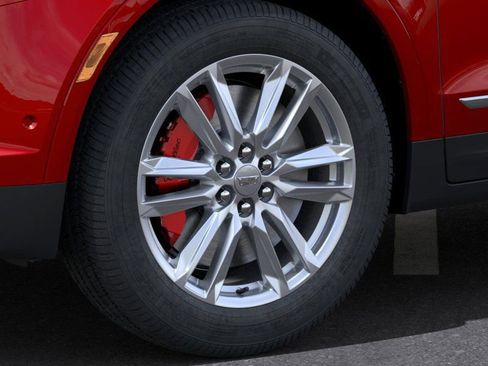 New 2025 Cadillac XT5 Sportv w/ Technology Package image 9