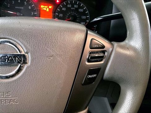 Used 2019 Nissan NV 2500 SV RWD image 18