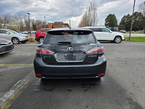 Used 2011 Lexus CT 200h Premium image 4