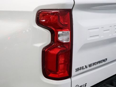 Used 2021 Chevrolet Silverado 1500 LTZ image 18