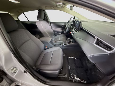 Used 2024 Toyota Corolla LE FWD image 28