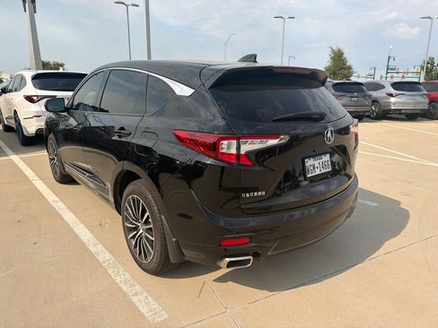 Used 2025 Acura RDX SH-AWD w/ Advance Package image 3