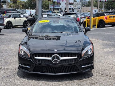 Used 2013 Mercedes-Benz SL 550 image 2