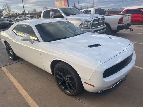 Used 2022 Dodge Challenger SXT w/ Blacktop Package image 3