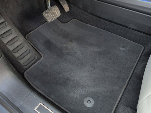 Certified 2023 Cadillac Lyriq Luxury image 36