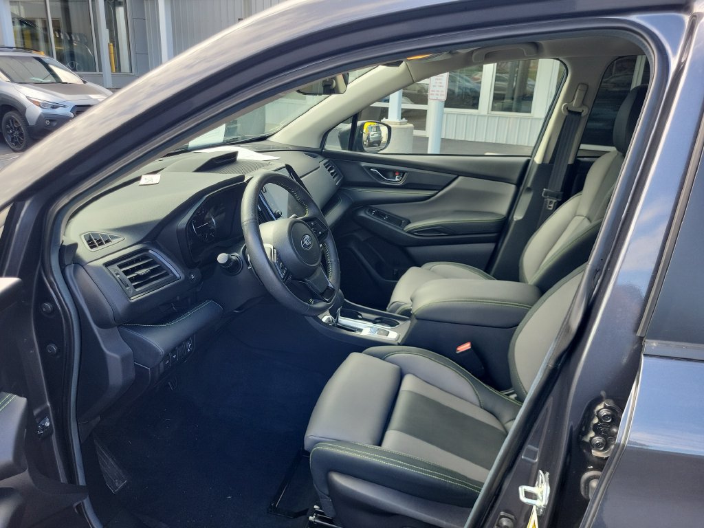 Used 2024 Subaru Ascent Onyx Edition Limited AWD/4WD image 9