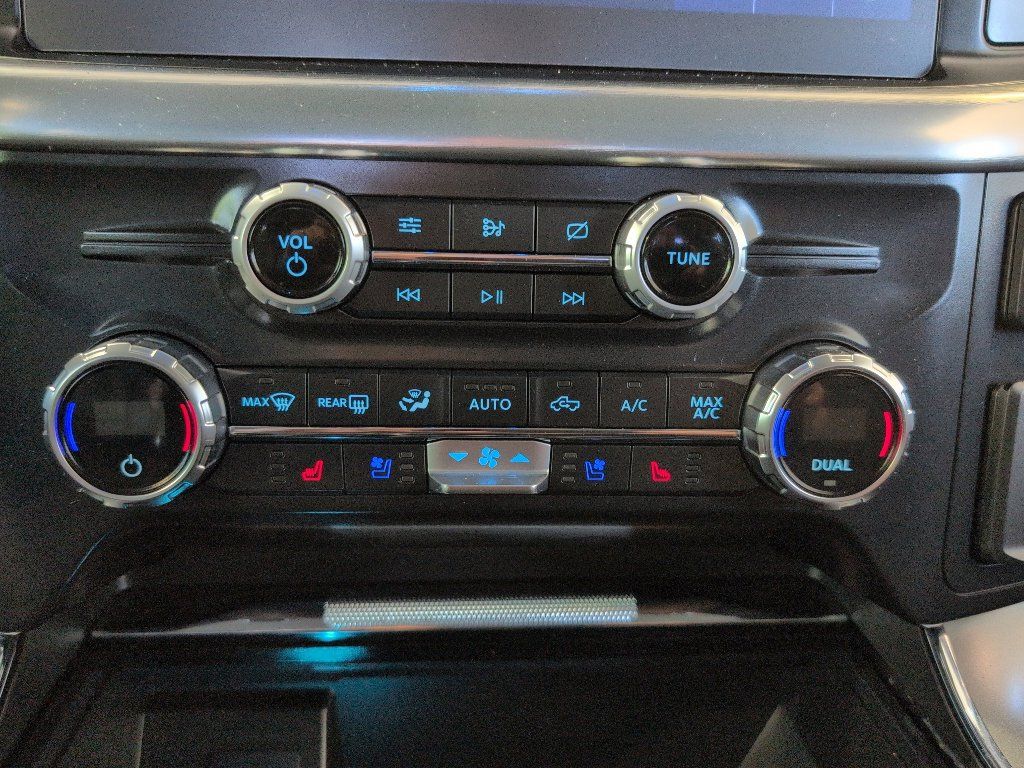 Used 2021 Ford F150 Lariat AWD/4WD image 24