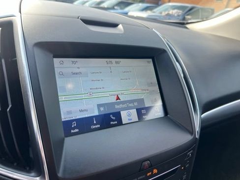Certified 2019 Ford Edge Titanium w/ Equipment Group 301A AWD/4WD image 14