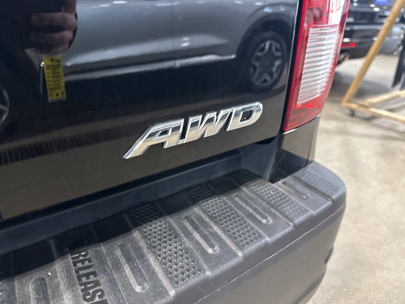Used 2021 Honda Ridgeline Black Edition image 7