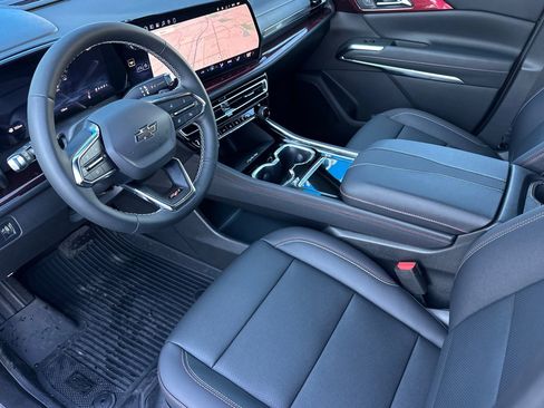 New 2026 Chevrolet Traverse Z71 w/ Driver Confidence Package image 10