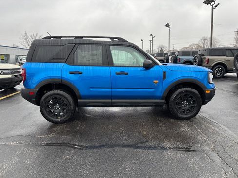 New 2025 Ford Bronco Sport Badlands AWD/4WD image 8