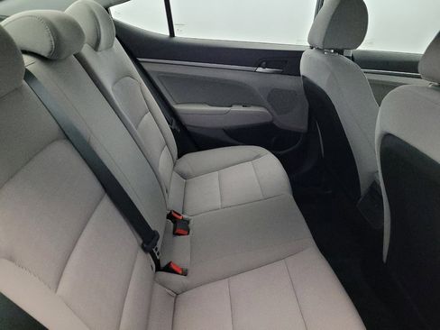 Used 2018 Hyundai Elantra SEL FWD image 19
