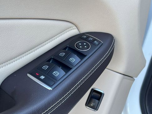 Used 2017 Mercedes-Benz GLE 350 4MATIC image 16