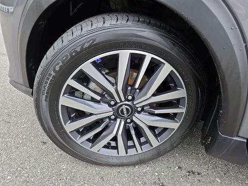 Used 2024 Nissan Kicks SV image 32