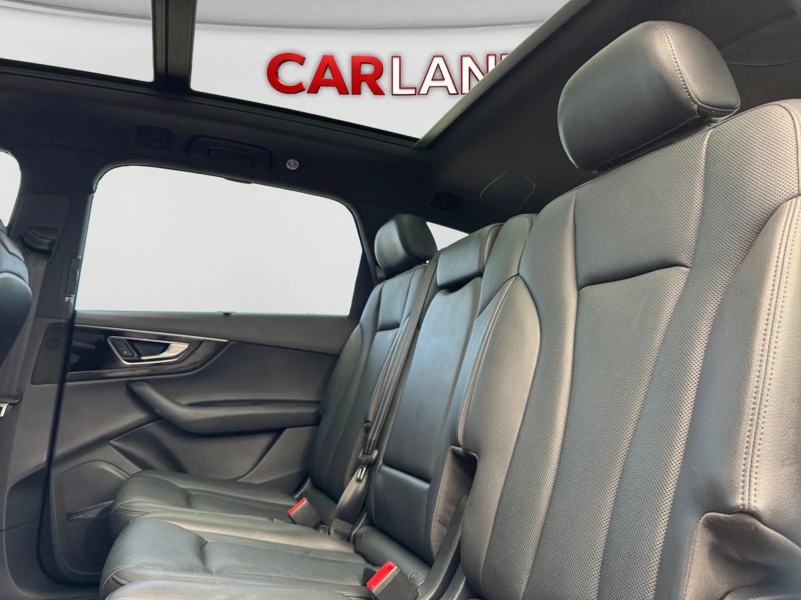 Used 2019 Audi Q7 3.0T Prestige w/ Prestige Package AWD/4WD image 17