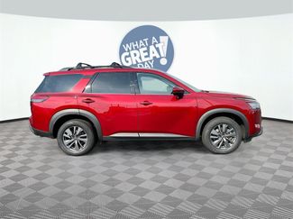 Used 2023 Nissan Pathfinder SV video 2