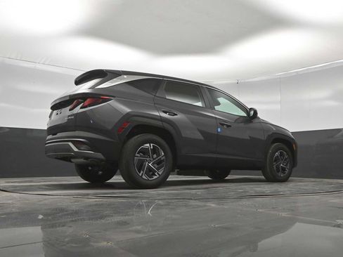 New 2026 Hyundai Tucson Blue SE AWD/4WD image 40