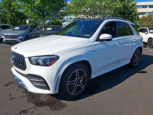 Certified 2023 Mercedes-Benz GLE 53 AMG 4MATIC image 3