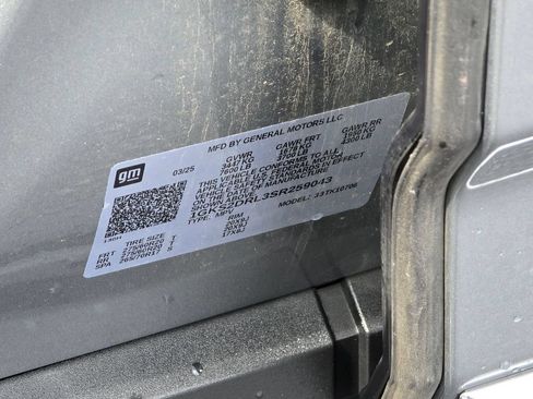 Certified 2025 GMC Yukon Denali AWD/4WD image 30