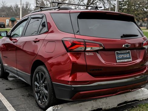 Used 2023 Chevrolet Equinox RS AWD/4WD image 8