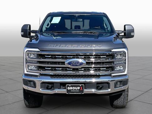Used 2023 Ford F250 Lariat w/ Lariat Ultimate Package AWD/4WD image 4