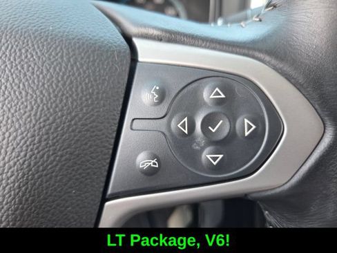 Used 2022 Chevrolet Colorado LT w/ Safety Package RWD image 26