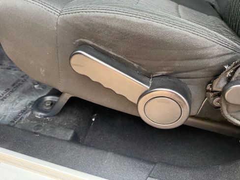 Used 2011 Jeep Wrangler Unlimited Sport image 13