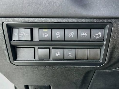 Used 2023 Toyota Tundra Platinum RWD image 21