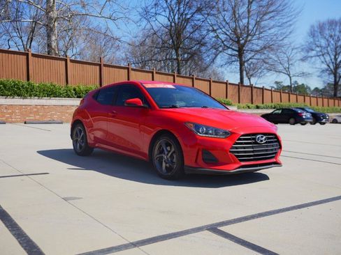 Used 2019 Hyundai Veloster 2.0 image 3