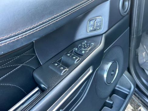 Certified 2020 Ford Expedition Platinum image 20