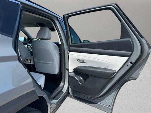 Used 2025 Hyundai Tucson SEL image 25