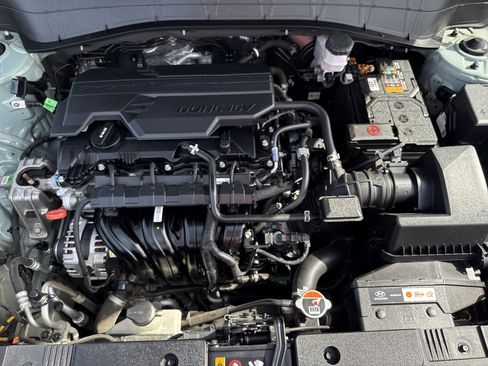 Used 2024 Hyundai Kona SEL FWD image 19