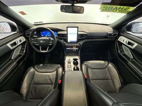 Used 2022 Ford Explorer ST w/ Equipment Group 401A AWD/4WD image 11