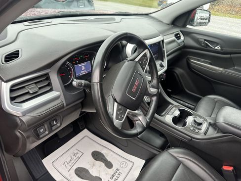 Used 2023 GMC Acadia SLT image 24